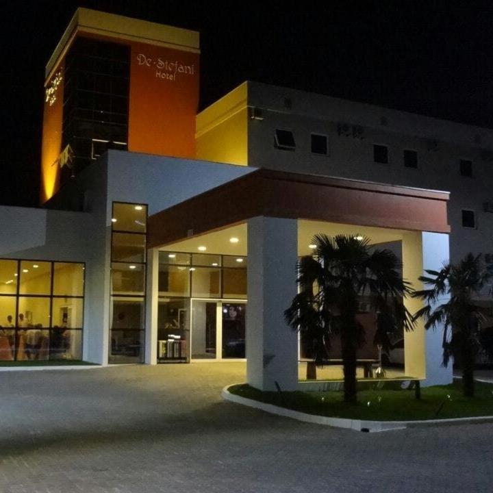 De Stefani Hotel Portao Luaran gambar